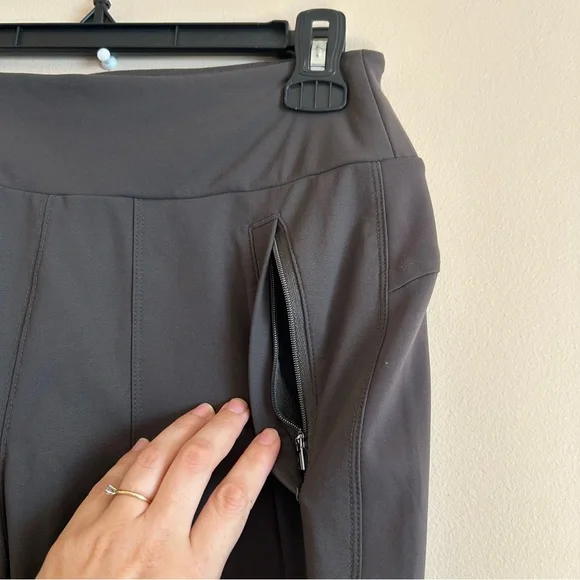 Headlands Hybrid High Rise Cargo Legging size 8 - Picture 3 of 8